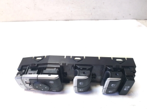 Kia Sorento (2014–2026) Front door glass switch 93571P2420WK - 5