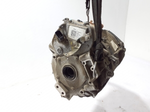 VOLVO XC40 (2017–2026) Engine 32335805 - 4
