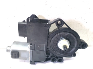 Kia Sorento (2014–2026) Rear side door window regulator motor 63450P2010 - 2