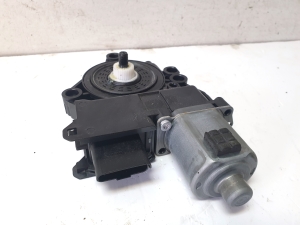 Kia Sorento (2014–2026) Rear side door window regulator motor 63450P2010 - 4