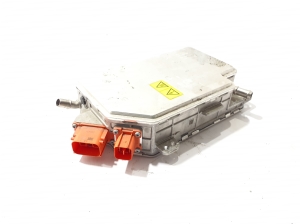 VOLVO XC40 (2017–2026) Invertors 32299861 - 2
