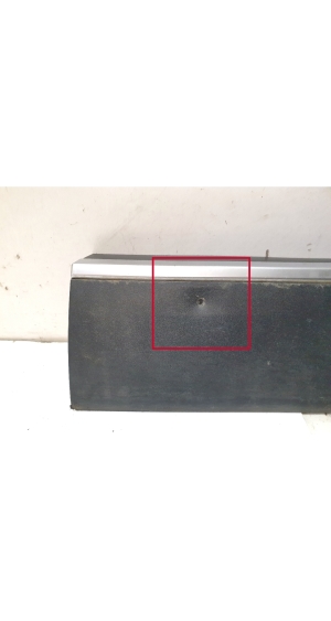 Kia Sorento (2014–2026) Front door molding - 3