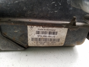 Porsche Panamera 970 (2009–2016) Air suspension compressor 97035815112 - 3