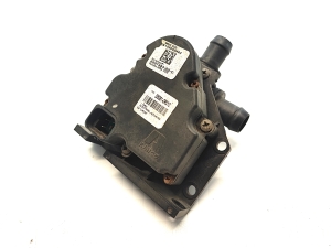 Tesla Model S S (2012–2026) Auxiliary water pump 6007384-00-C - 3