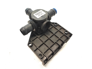 Tesla Model S S (2012–2026) Auxiliary water pump 6007384-00-C - 5