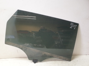 Rear side door glass - 43R016979