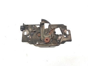 Tesla Model S S (2012–2026) Hood latch 1033011-00-D - 5