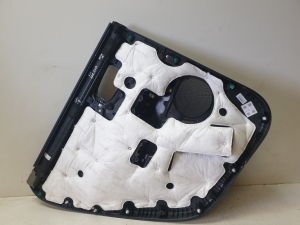 Kia Sorento (2014–2026) Tagumise küljeukse polster 83302P2310M0U - 4