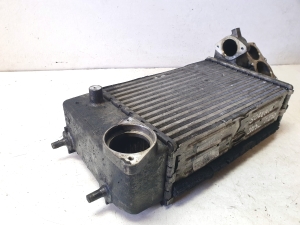 Kia Sorento (2014–2026) Vahejahuti radiaator 282702R000 - 5
