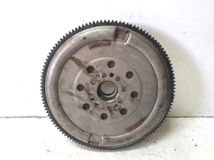 Kia Sorento (2014–2026) Clutch flywheel 232002R700 - 5