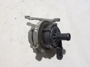 VOLVO XC40 (2017–2026) Auxiliary water pump 32257968 - 3