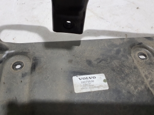 VOLVO XC40 (2017–2026) Halter für Klimakompressor 32275530 - 4