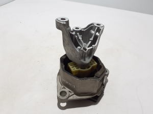 VOLVO XC40 (2017–2026) Motorlager 31686308 - 4