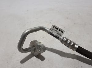 VOLVO XC40 (2017–2026) Klimaleitung 32226958 - 2