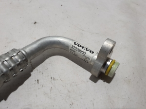 VOLVO XC40 (2017–2026) Klimaleitung 32226960 - 2