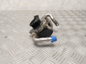 Volkswagen Caddy IV (2015–2020) EGR valve 04L131501R - 2