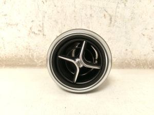   Dashboard air vent grilles  - A1768300354 