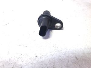 Kia Sorento (2014–2026) Crankshaft position sensor 391802R200 - 3