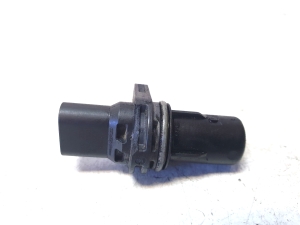 Kia Sorento (2014–2026) Crankshaft position sensor 393002R000 - 4