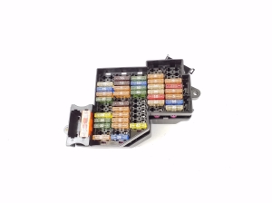   Interior fuse box  - 7L0941828A 