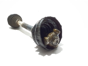 VOLVO XC40 (2017–2026) Front drive shaft and its parts 32339526 - 2