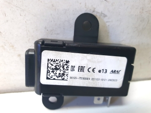 Kia Sorento (2014–2026) USB port 96125P2300WK - 4