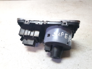 Skoda Superb (2008–2015) Tulede lüliti BK704064605 - 3