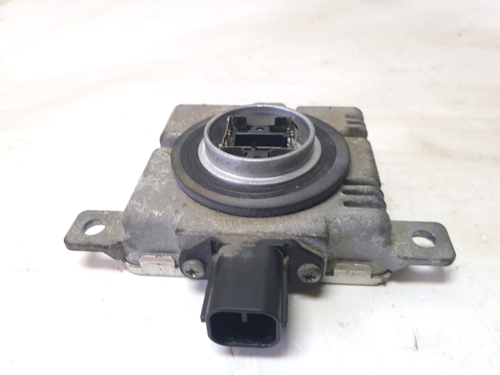 Mazda MX-5 III (2005–2015) Xenon headlight control unit W3T22471 Mazda MX-5 III (2005–2015) Xenon headlight control unit W3T22471