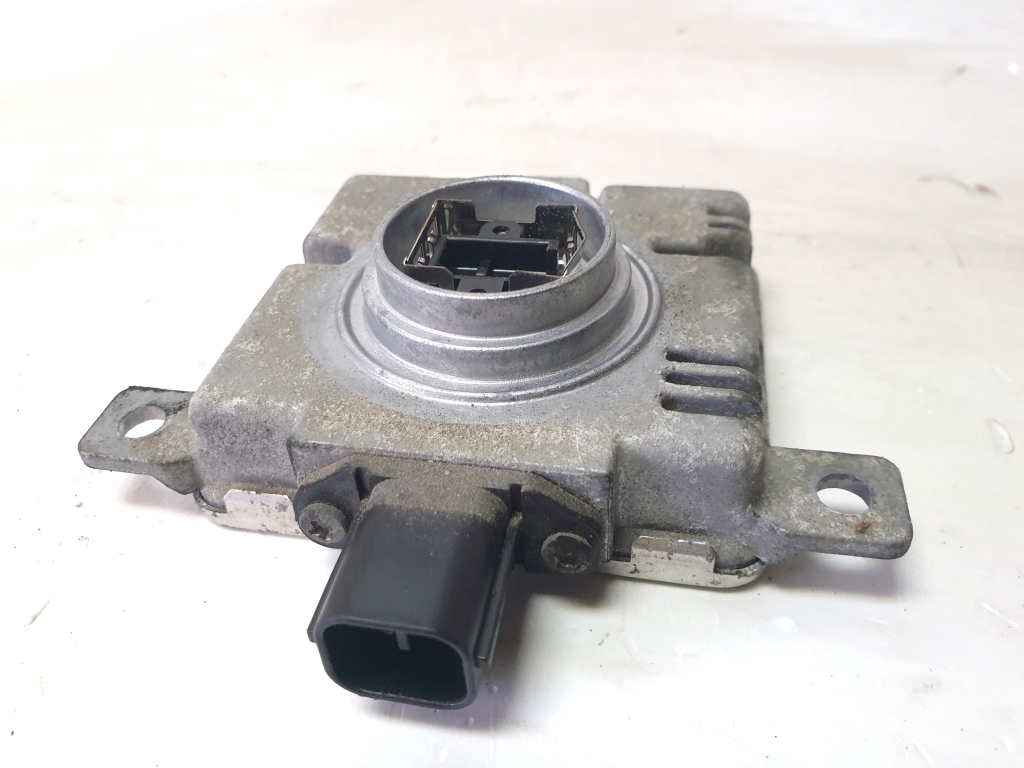 Mazda MX-5 III (2005–2015) Xenon headlight control unit W3T22471 Mazda MX-5 III (2005–2015) Xenon headlight control unit W3T22471