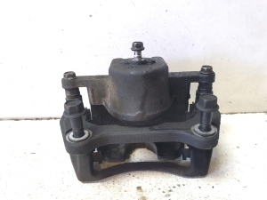 Kia Sorento (2014–2026) Front brake caliper - 2