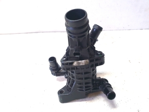 Kia Sorento (2014–2026) Termostata korpuss 256112R000 - 6