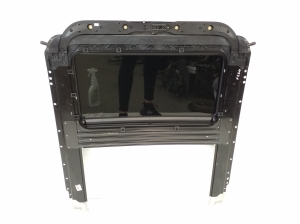 Porsche Panamera 970 (2009–2016) Skylight 97056408100 - 3