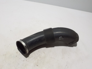 Air intake hose - 8053369