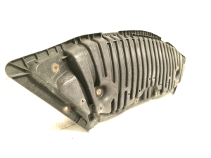 Mercedes Benz C-Class 204 (2007–2014) Priekšējā dibena aizsardzība A2045200723 - 2