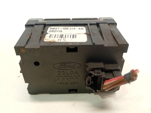 Ford S-MAX (2006–2015) Heated seat switch 6M2T19K314 - 2