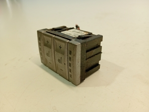 Ford S-MAX (2006–2015) Heated seat switch 6M2T19K314 - 3