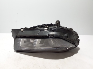 Mercedes Benz GLE-Class 167 (2019–2026) Esituli A1679065806 - 2