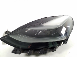Tesla Model 3 3 (2016–2024) Phare avant 151495200E - 2