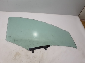 Front door glass - 803006918R