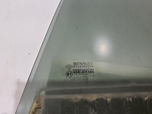 RENAULT Megane E-Tech CMF-EV (2022–2026) Rear side door glass 823015930R - 2