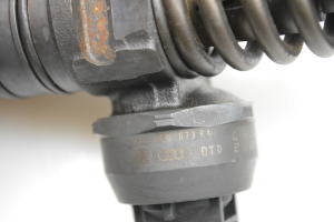 AUDI A4 B6 (2000–2005) Kütusepihusti 038130073BA - 2