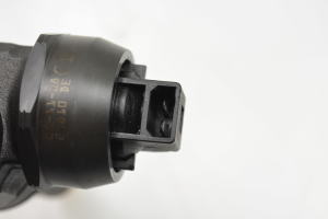 AUDI A4 B6 (2000–2005) Kütusepihusti 038130073BA - 3