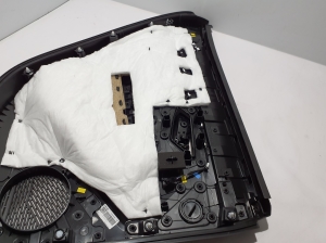 RENAULT Scenic E-Tech I (2024–2026) Tagumise küljeukse polster 829006195R - 3