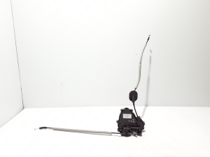 Rear side door lock - 825025030R