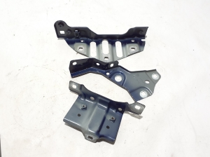 Halter Kotflügel vorne - 641344677R