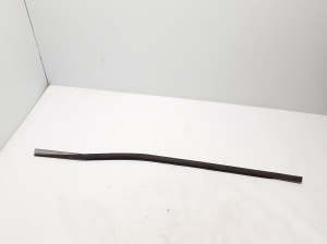 Fensterschachtleiste außen Tür hinten - 828333427R