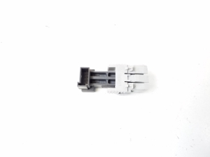 Porsche Panamera 970 (2009–2016) Bremslichtschalter 97060645100 - 2