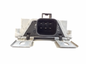 Porsche Panamera 970 (2009–2016) Fuel pump control module 97061815102 - 2