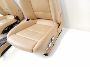 Porsche Panamera 970 (2009–2016) Habitacle et ses pièces