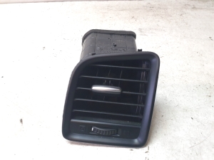 Dashboard air vent grilles - KD4564830